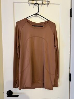 Lululemon Swiftly Tech